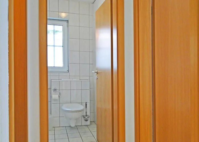 Haus 11, Weidenweg 12 *